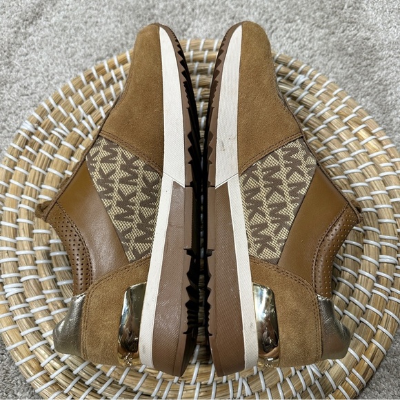 Michael Michael Kors Monique Monogram Trainer Shoes Sneakers Lace-Up in Tan 7 - Picture 6 of 11